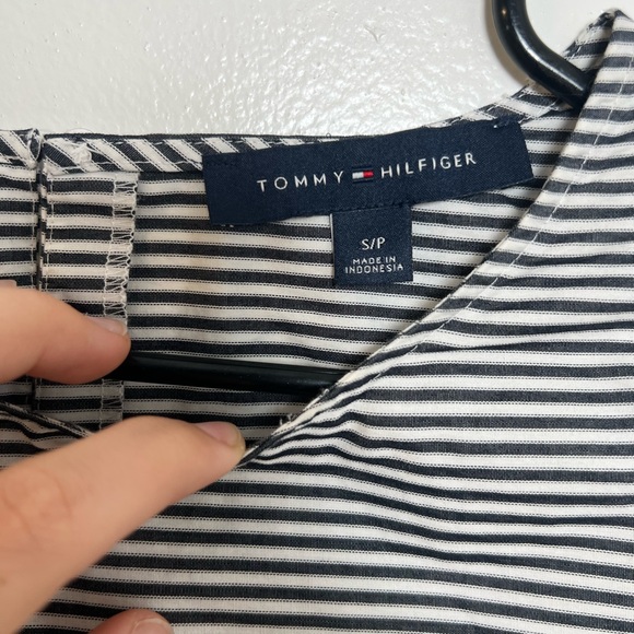 Tommy Hilfiger Womens navy and white striped blouse NWOT SIZE S - Picture 3 of 6